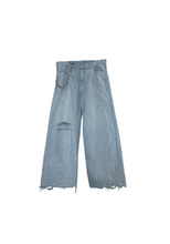 Load image into Gallery viewer, Skater Denim
