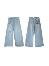 Load image into Gallery viewer, Skater denim
