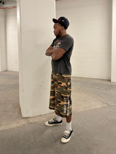 Load image into Gallery viewer, Camo MANF shorts
